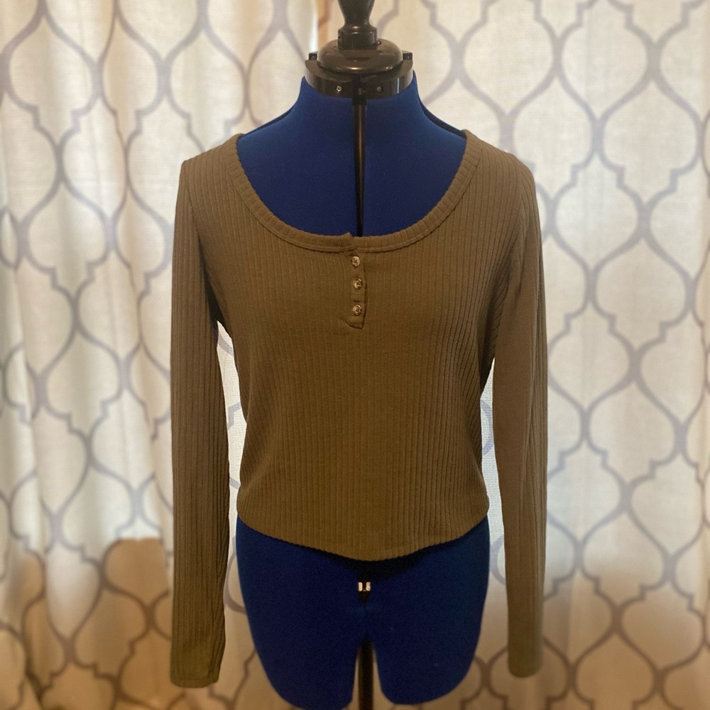 Army green ribbed top